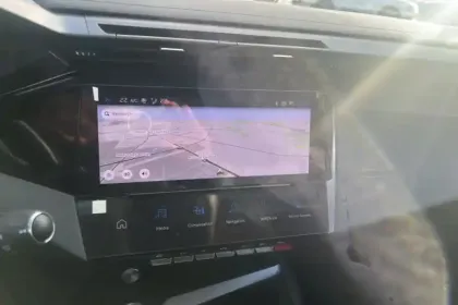 Photo 55 Peugeot 308  SW PureTech 130ch S&S BVM6