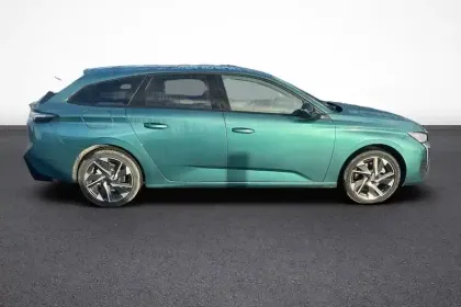 Photo 46 Peugeot 308  SW PureTech 130ch S&S BVM6