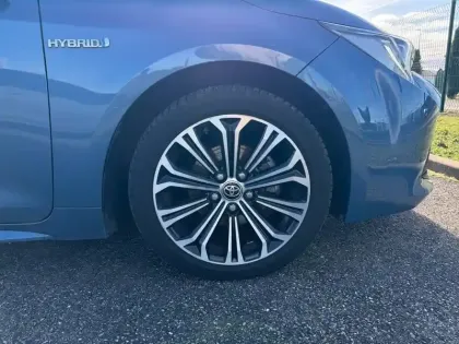 Photo 8 Toyota Corolla  Hybride 122h