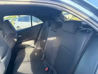 Photo 16 Toyota Corolla  Hybride 122h