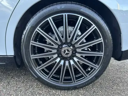 Photo 6 Mercedes CLA  200 8F-eDCT