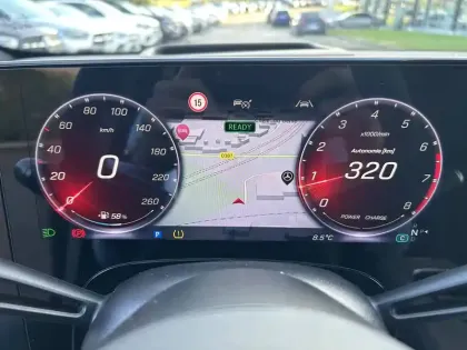 Photo 7 Mercedes CLA  200 8F-eDCT