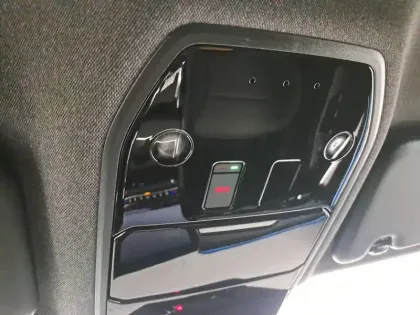 Photo 96 Renault Espace  E-Tech full hybrid 200 GSR2