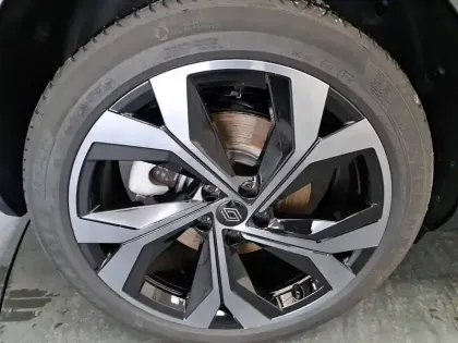 Photo 14 Renault Espace  E-Tech full hybrid 200 GSR2