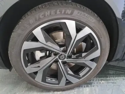 Photo 16 Renault Espace  E-Tech full hybrid 200 GSR2