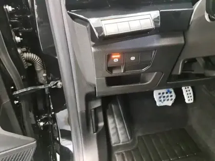 Photo 34 Renault Espace  E-Tech full hybrid 200 GSR2