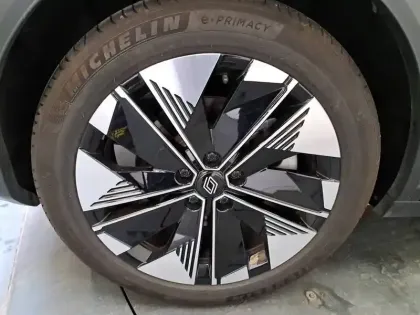 Photo 14 Renault Scenic  E-Tech electrique 220 ch grande autonomie