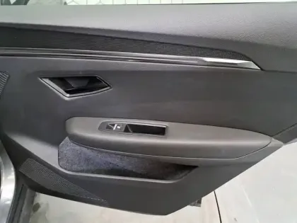 Photo 24 Renault Scenic  E-Tech electrique 220 ch grande autonomie