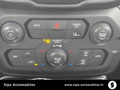 Photo 106 Jeep Renegade  1.5 Turbo T4 130 ch BVR7 e-Hybrid