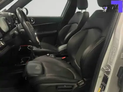 Photo 55 Mini Mini Countryman 125 - 95 ch ALL4 BVA6