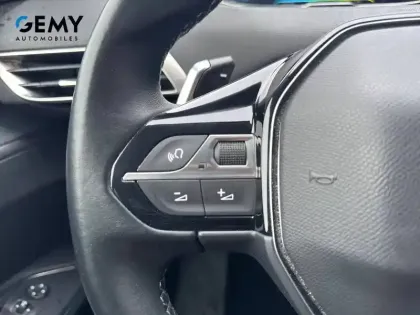 Photo 18 Peugeot 3008  Hybrid 225 e-EAT8