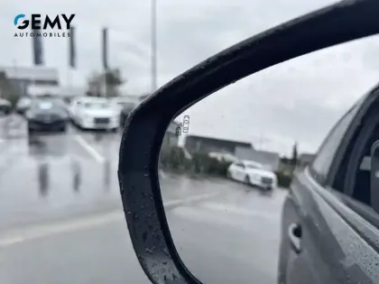 Photo 37 Peugeot 3008  Hybrid 225 e-EAT8