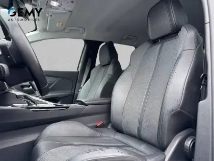 Photo 8 Peugeot 3008  Hybrid 225 e-EAT8