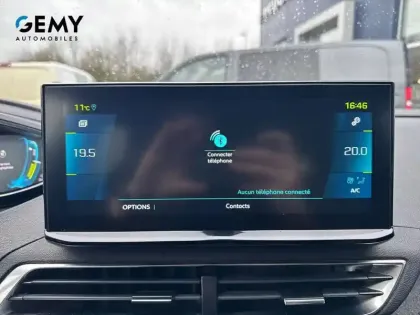 Photo 31 Peugeot 3008  Hybrid 225 e-EAT8