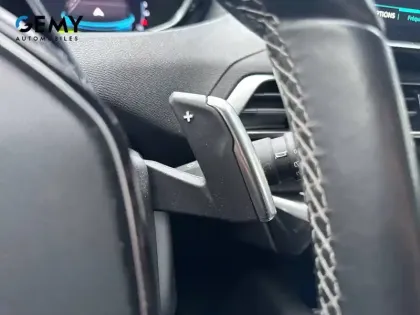 Photo 23 Peugeot 3008  Hybrid 225 e-EAT8