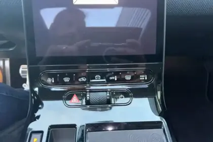 Photo 29 Citroën C5 aircross  Hybride 145 e-DCS6