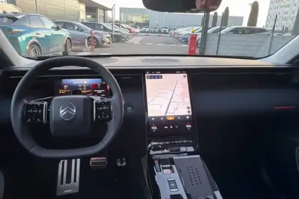 Photo 13 Citroën C5 aircross  Hybride 145 e-DCS6