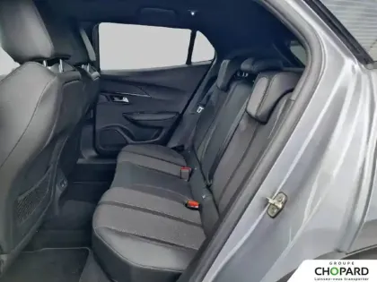 Photo 10 Peugeot 2008  PureTech 130 S&S EAT8