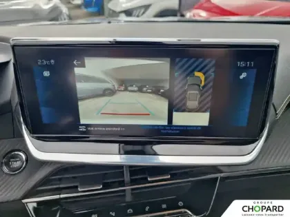 Photo 15 Peugeot 2008  PureTech 130 S&S EAT8