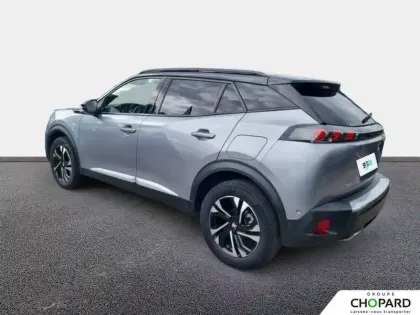 Photo 6 Peugeot 2008  PureTech 130 S&S EAT8