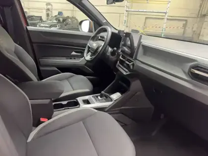 Photo 24 Dacia Duster  Hybrid 140