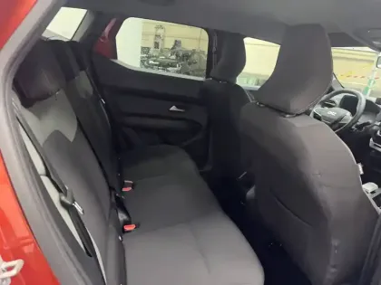 Photo 21 Dacia Duster  Hybrid 140