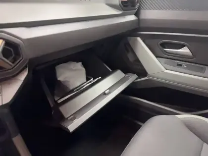 Photo 44 Dacia Duster  Hybrid 140