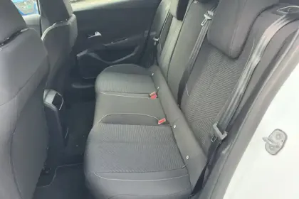 Photo 9 Peugeot 308  PureTech 130ch S&S EAT8