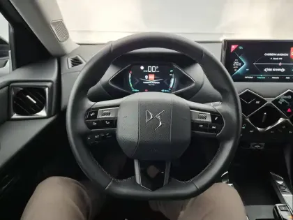 Photo 63 DS DS 3 DS3 Crossback E-Tense