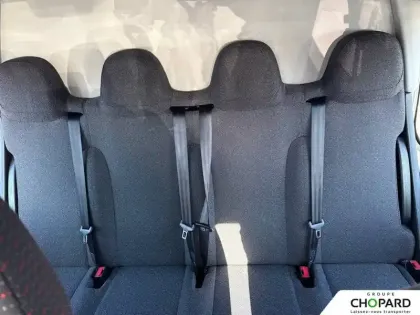 Photo 10 Peugeot Boxer  CABINE APPROFONDIE 7 PLACES 3.3 T L2H1 140 S&S