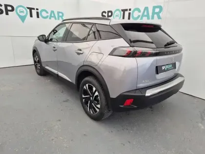 Photo 6 Peugeot 2008  BlueHDi 130 S&S EAT8