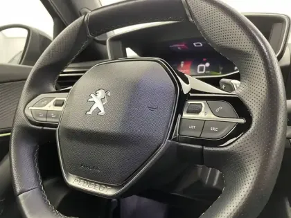 Photo 28 Peugeot 2008  BlueHDi 130 S&S EAT8