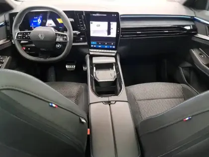 Photo 44 Renault Austral  E-Tech full hybrid 200 GSR2