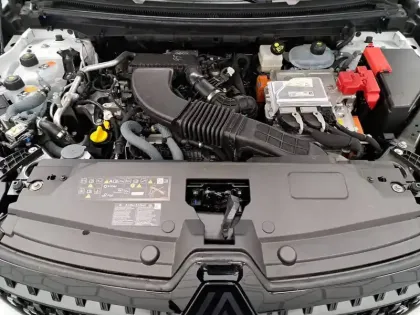 Photo 12 Renault Austral  E-Tech full hybrid 200 GSR2