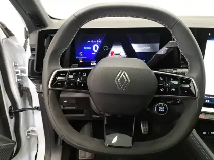 Photo 35 Renault Austral  E-Tech full hybrid 200 GSR2