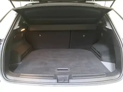 Photo 18 Renault Austral  E-Tech full hybrid 200 GSR2