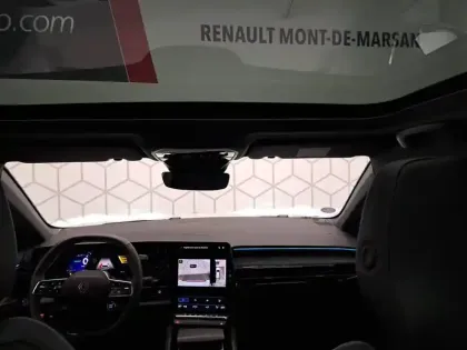 Photo 45 Renault Austral  E-Tech full hybrid 200 GSR2