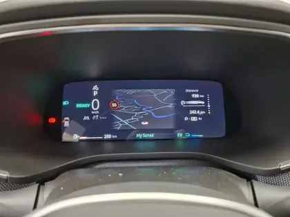 Photo 15 Renault Arkana  E-Tech full hybrid 145 GSR2