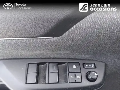 Photo 18 Toyota Yaris  Cross Hybride 116h AWD-i