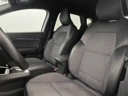 Photo 77 Renault Captur  E-Tech 145