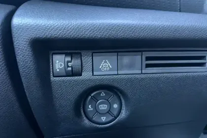 Photo 85 Citroën C4  PureTech 130 S&S EAT8