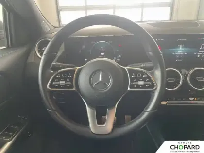 Photo 15 Mercedes GLA  250 e 8G-DCT