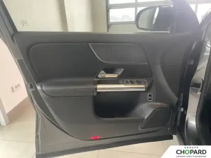 Photo 18 Mercedes GLA  250 e 8G-DCT