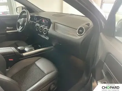 Photo 12 Mercedes GLA  250 e 8G-DCT