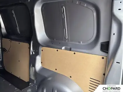 Photo 19 Peugeot Expert  FGN M DIESEL 180 CH AUTOMATIQUE