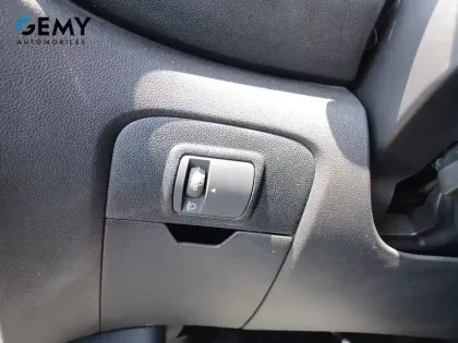 Photo 12 Renault Scenic Grand  TCe 160 FAP EDC