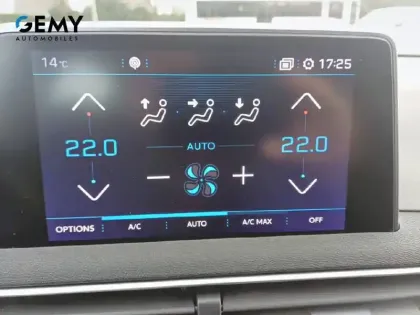 Photo 13 Peugeot 3008  BlueHDi 130ch S&S BVM6