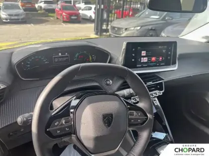 Photo 61 Peugeot 208  Electrique 50 kWh 136ch