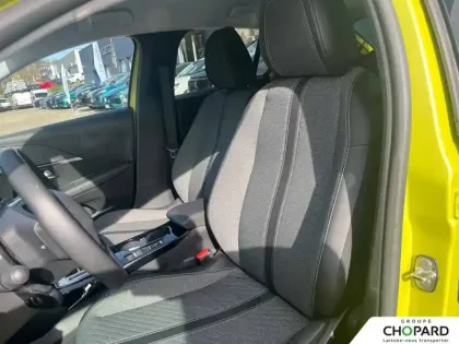 Photo 8 Peugeot 208  Electrique 50 kWh 136ch