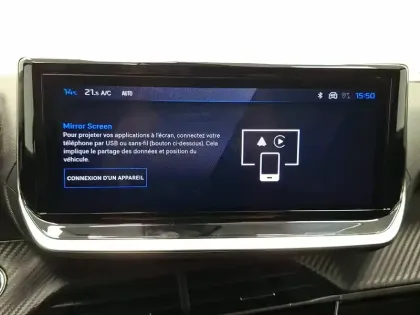 Photo 26 Peugeot 2008  Hybrid 136 e-DCS6